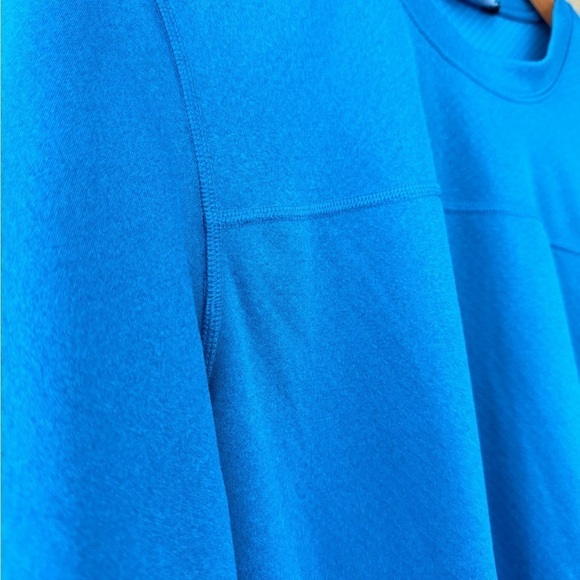 The North Face Men's Flashdry High Low Performance Long Sleeve Top / Large - Picture 6 of 10